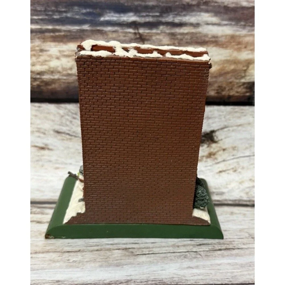 HALLMARK Mitford The Local Cast Iron Stocking Holder Hanger